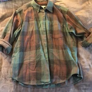 Cute green and reddish brown flannel - unisex!